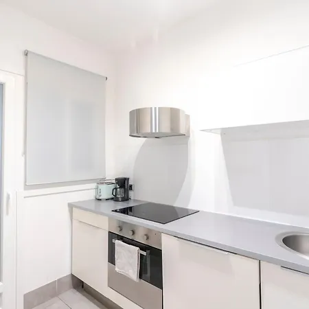 Nordic Sagrada Familia Apartment *